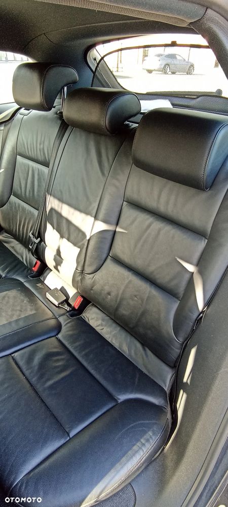 Audi A3 Sportback 1.6 TDI DPF S line Sportpaket - 6