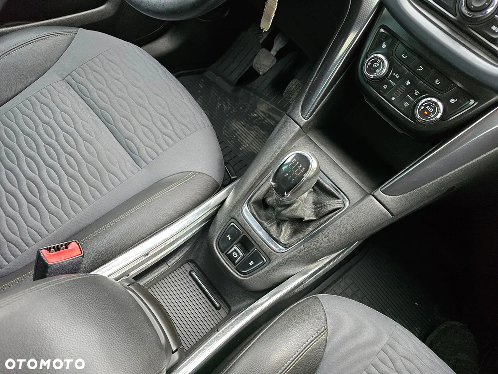 Opel Zafira 1.4 T Cosmo - 31