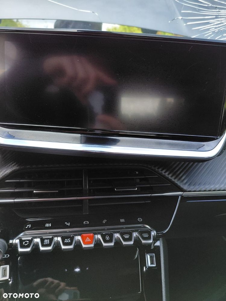 Peugeot 2008 1.2 PureTech GT Line S&S - 20