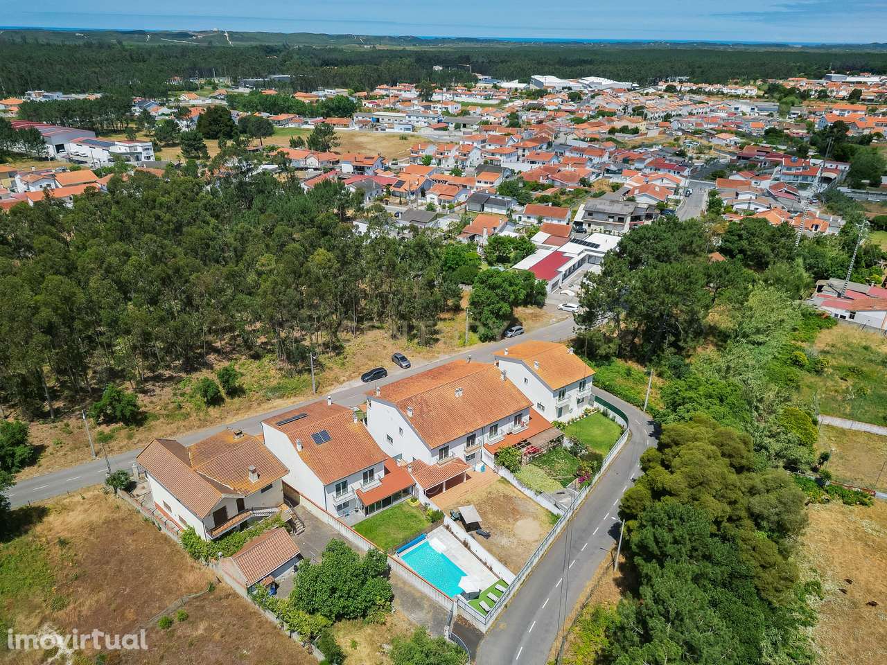 Oportunidade Única: Moradia T5 com Piscina à Venda! - Grande imagem: 3/44