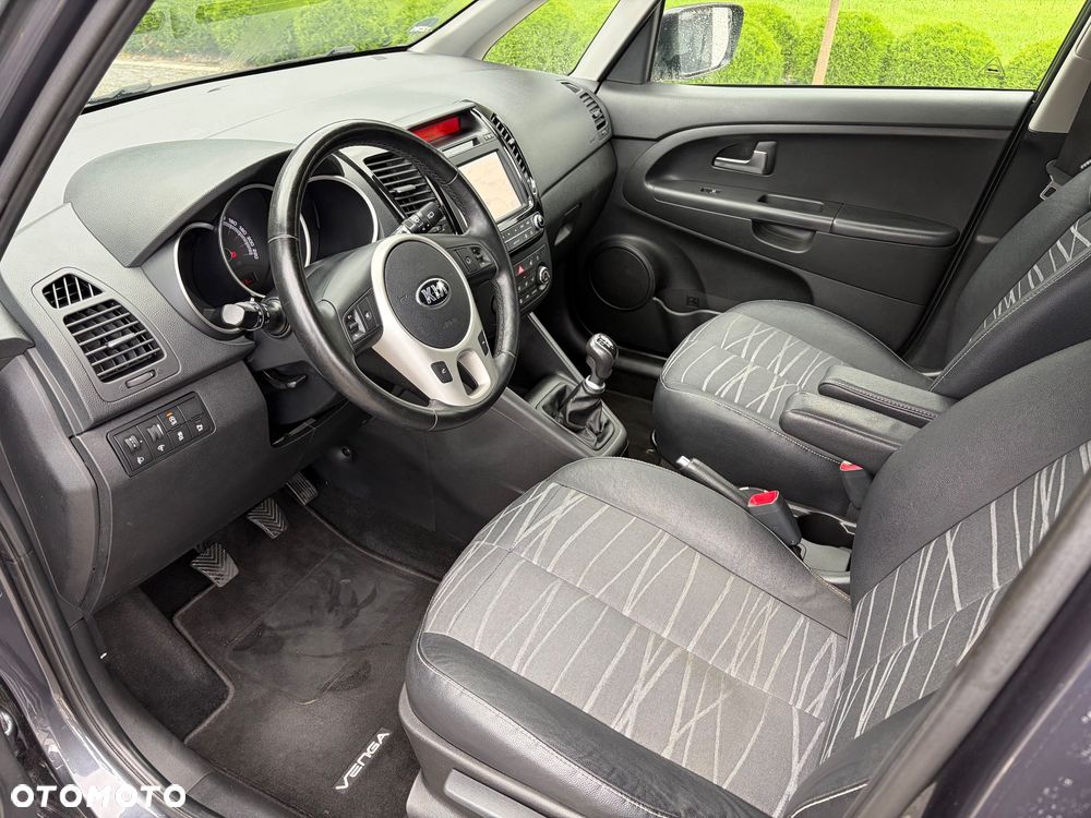 Kia Venga 1.4 CVVT Dream Team Edition - 10
