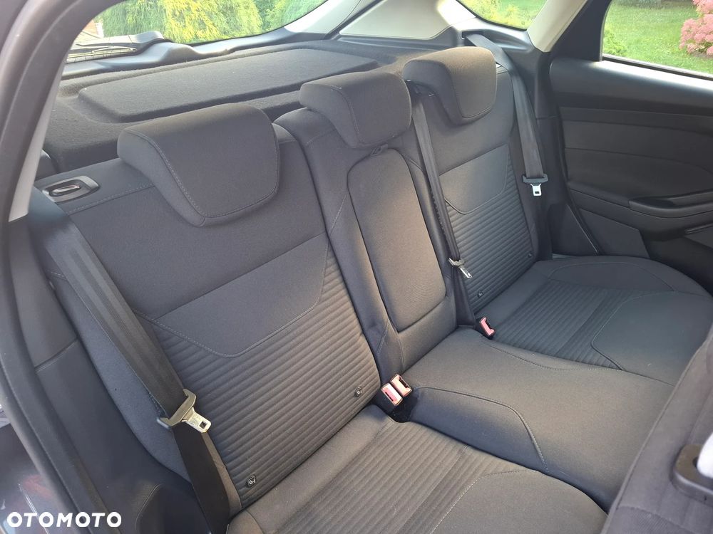 Ford Focus 1.5 EcoBlue Start-Stopp-System TITANIUM - 20