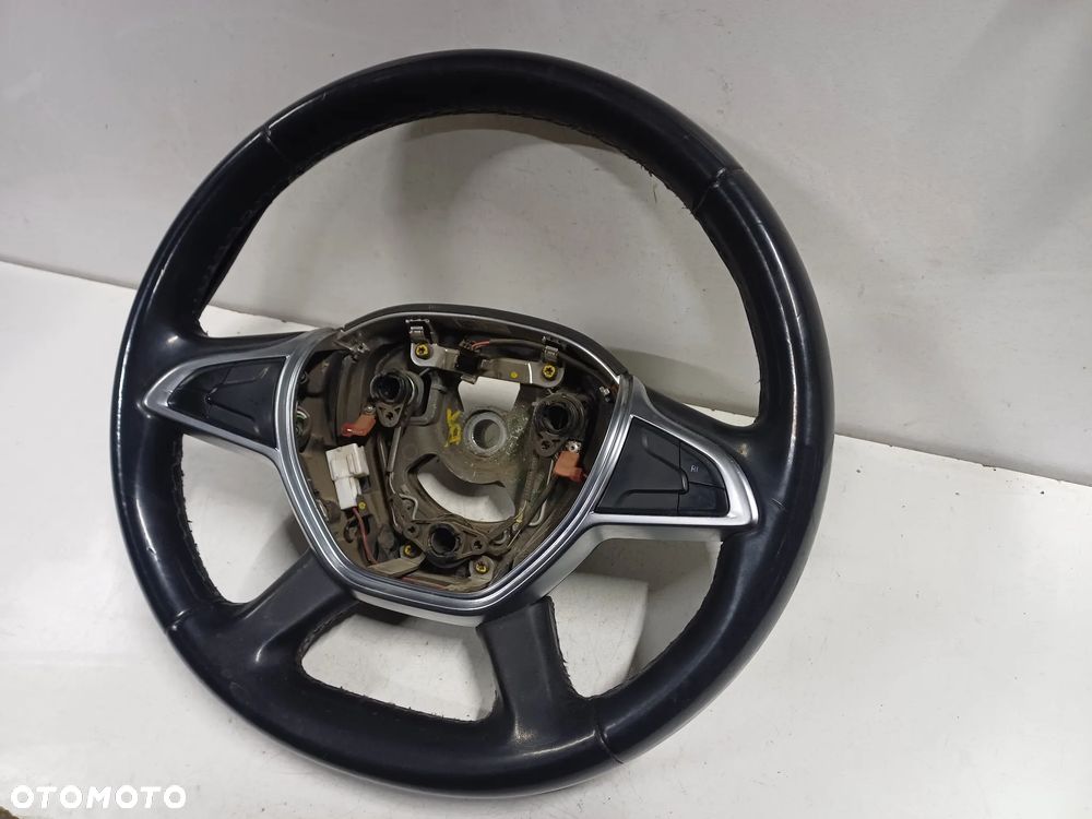Kierownica skora dacia duster I lift - 6