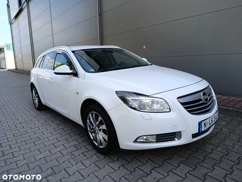 Opel Insignia 1.6 T Cosmo - 2