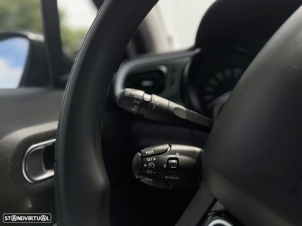 Citroën C3 1.2 PureTech Feel - 21