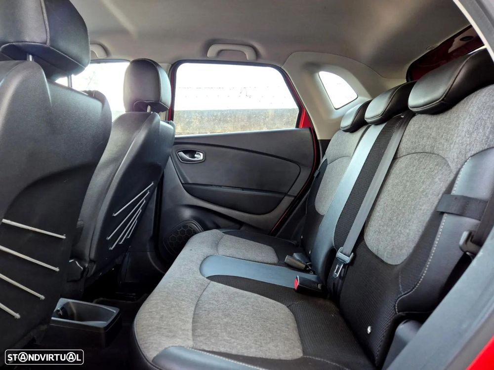 Renault Captur 0.9 TCE Exclusive - 13