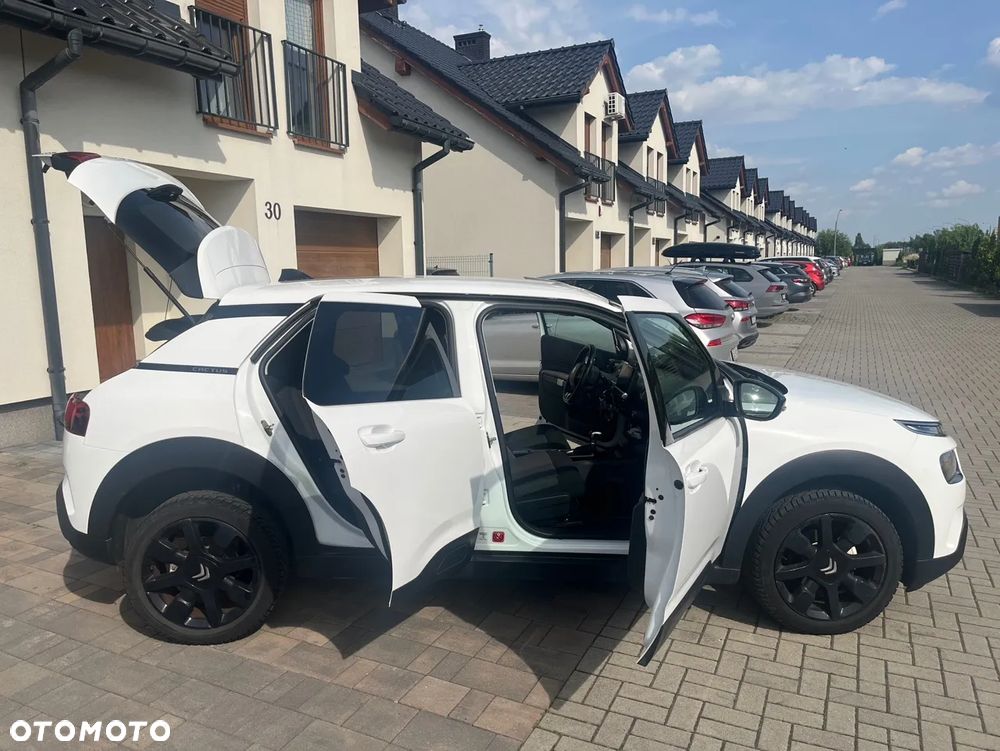 Citroën C4 Cactus 1.2 PureTech Feel S&S EAT6 - 7