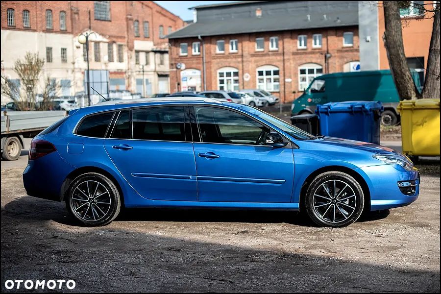 Renault Laguna dCi 110 FAP Sportway - 10