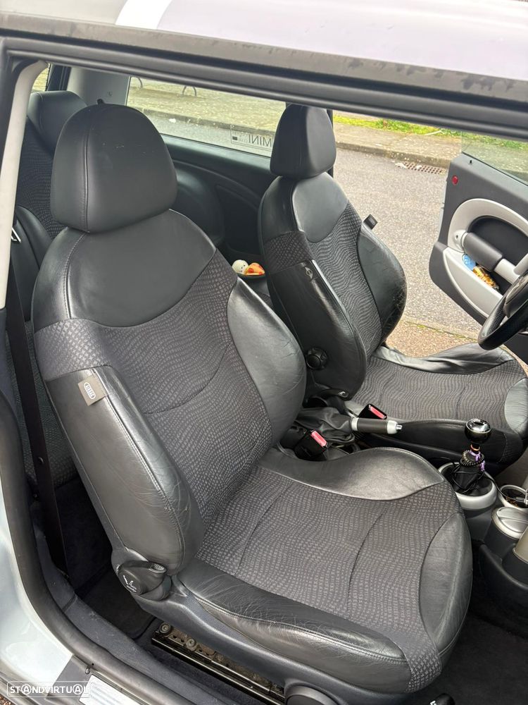 MINI 3 Portas Cooper - 3