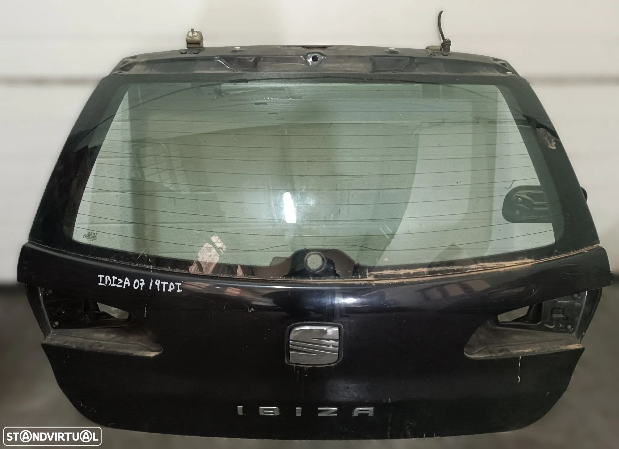 TAMPA DA MALA SEAT IBIZA 6L 02-08 (PRETA) - 1