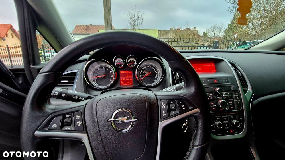 Opel Astra 1.4 Turbo - 15