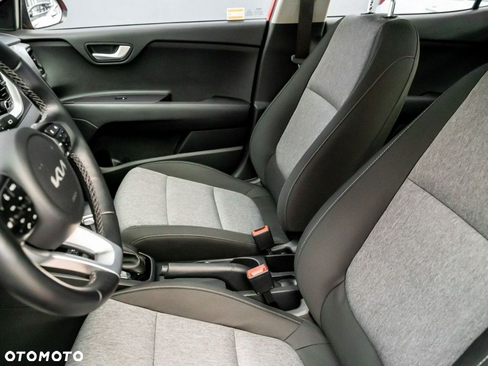 Kia Stonic 1.0 T-GDI M DCT - 23