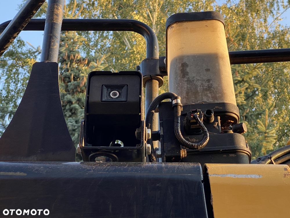 Caterpillar 325 F LCR - 29