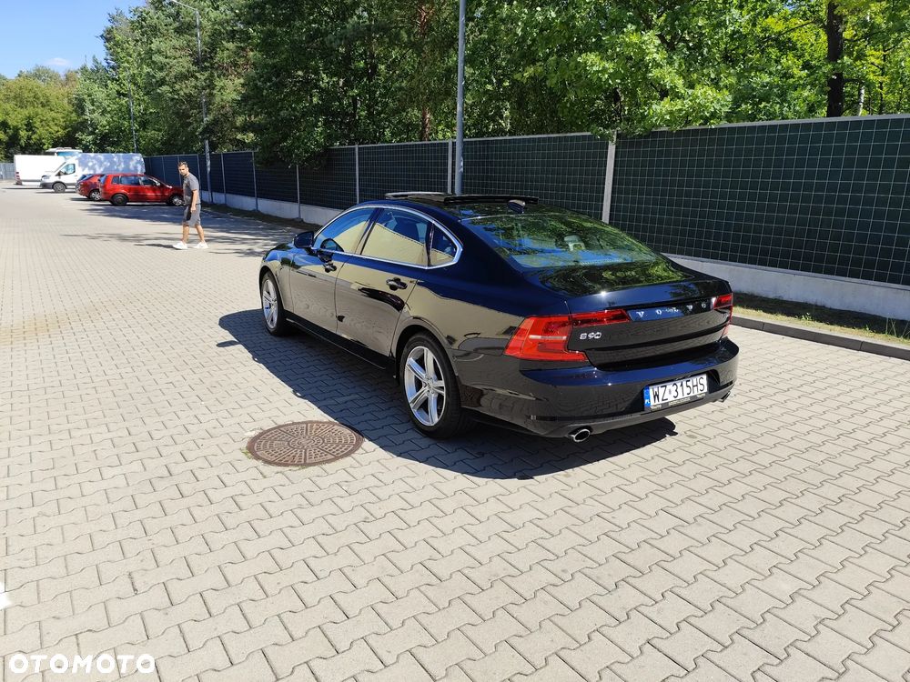 Volvo S90 T5 Momentum - 3