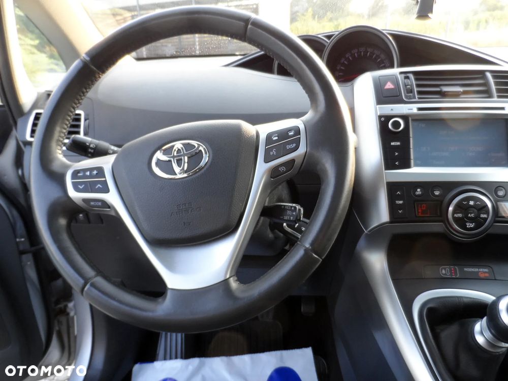 Toyota Verso 1.6 5-Sitzer Life - 18