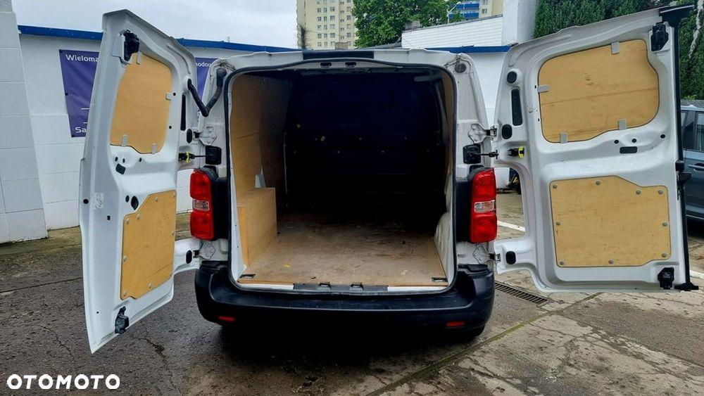 Opel Vivaro - 10