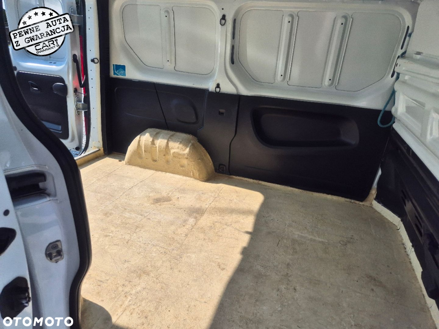 Renault TRAFIC - 14