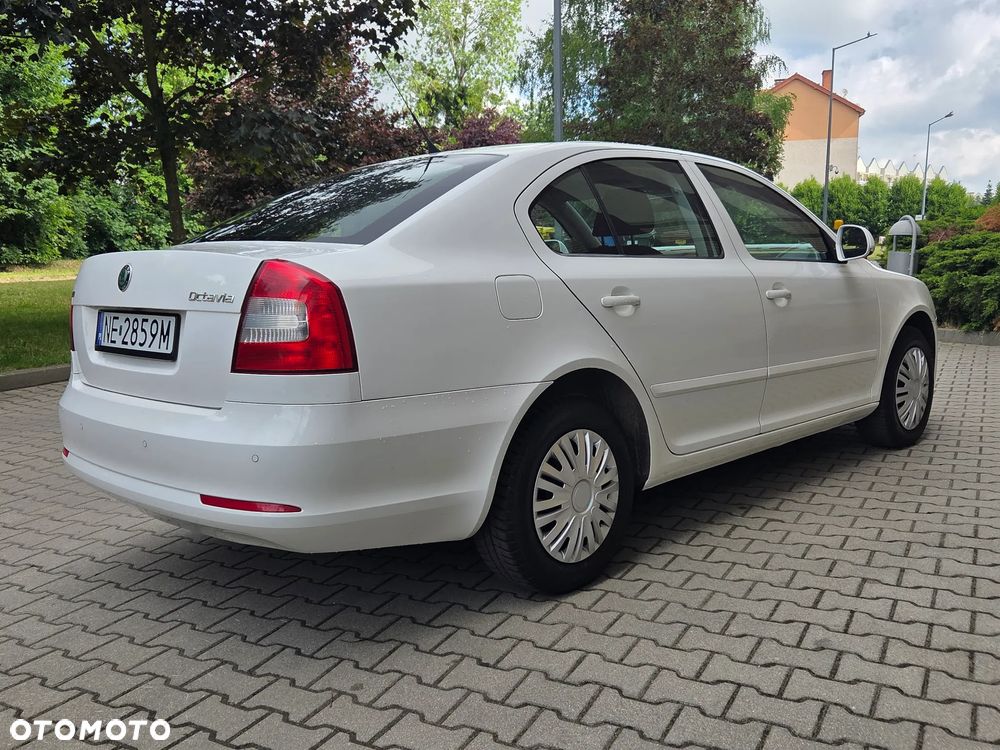 Skoda Octavia 1.6 Team Edition - 2