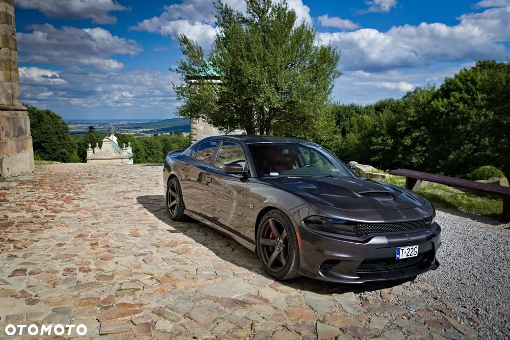 Dodge Charger Automatik SRT Hellcat - 12