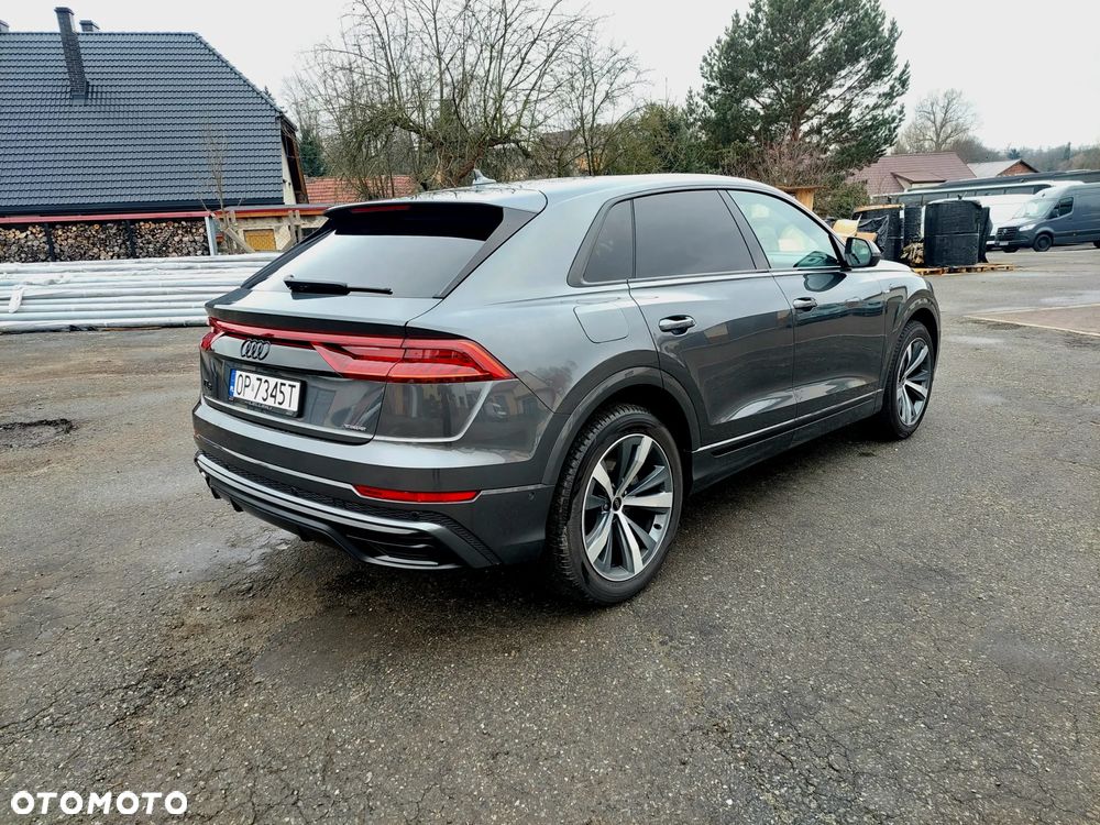 Audi Q8 - 4