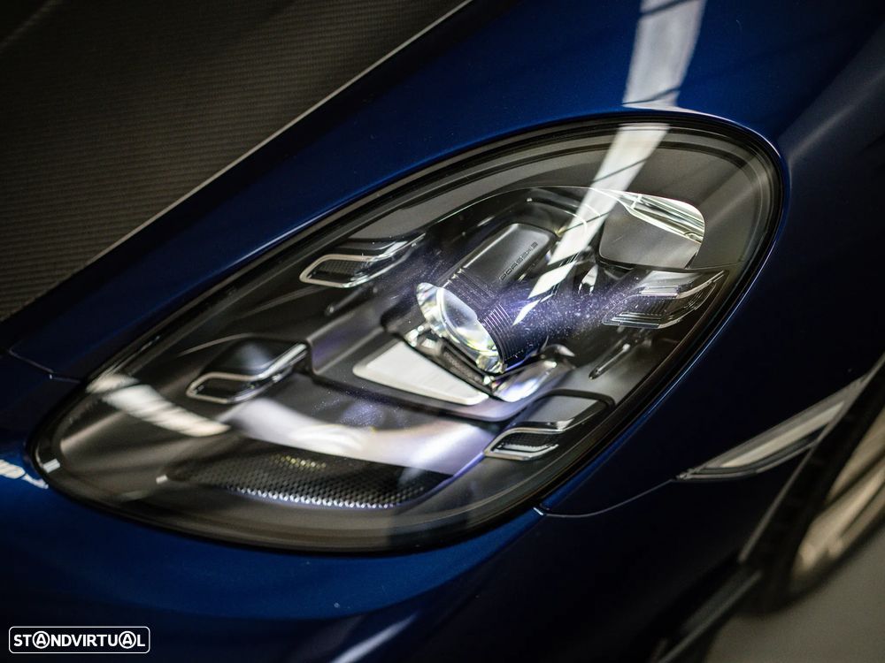 Porsche 718 Cayman GT4 RS - 33