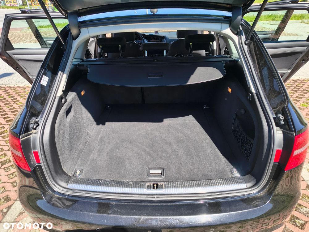 Audi A4 Avant 2.0 TDI - 11
