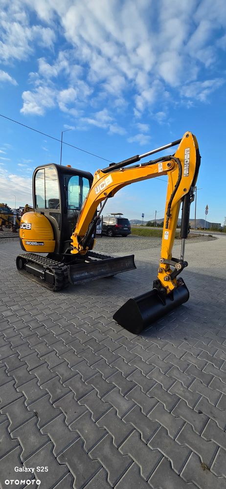 JCB 8026 - 3