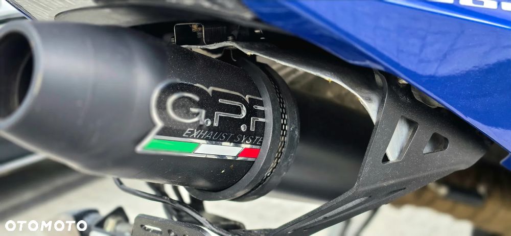 Honda CBR - 6