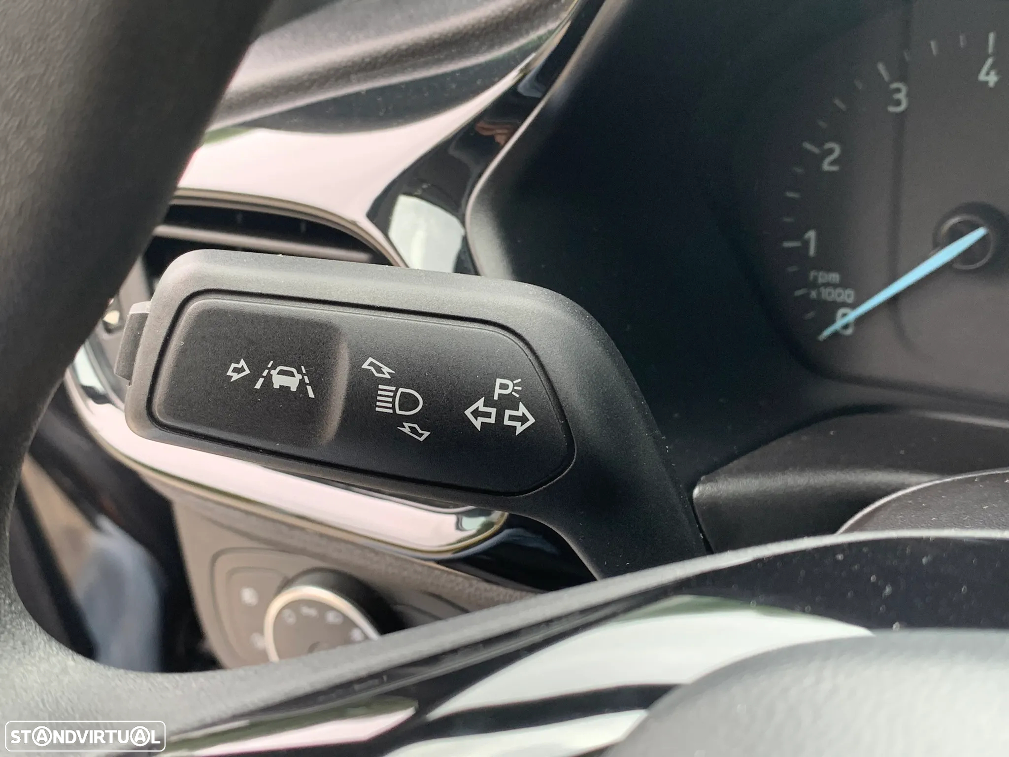 Ford Fiesta 1.0 EcoBoost Titanium - 14