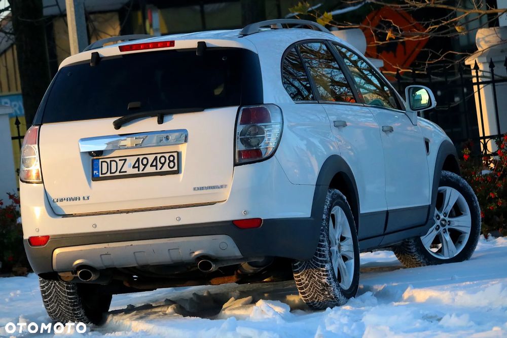 Chevrolet Captiva 2.0 d LT high (deu) - 24