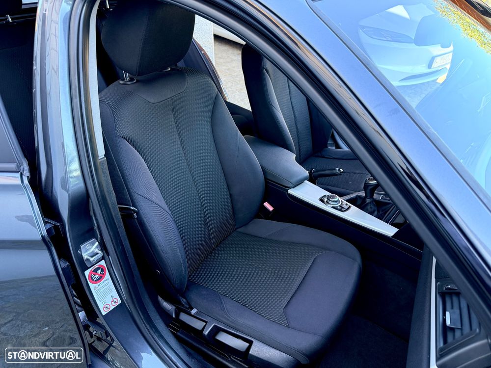 BMW 318 d M Sport - 54