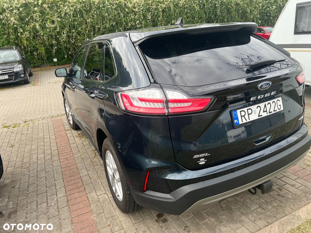 Ford Edge - 8