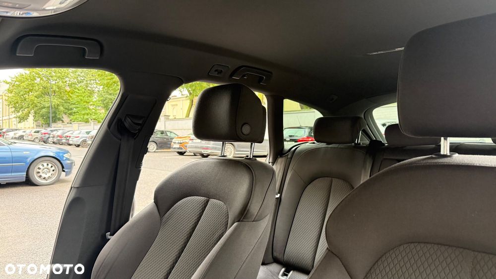 Audi A6 Avant 2.0 TDI ultra - 12