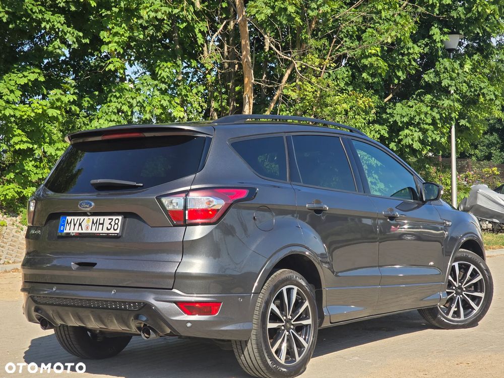 Ford Kuga 2.0 TDCi 4x4 ST-Line - 10