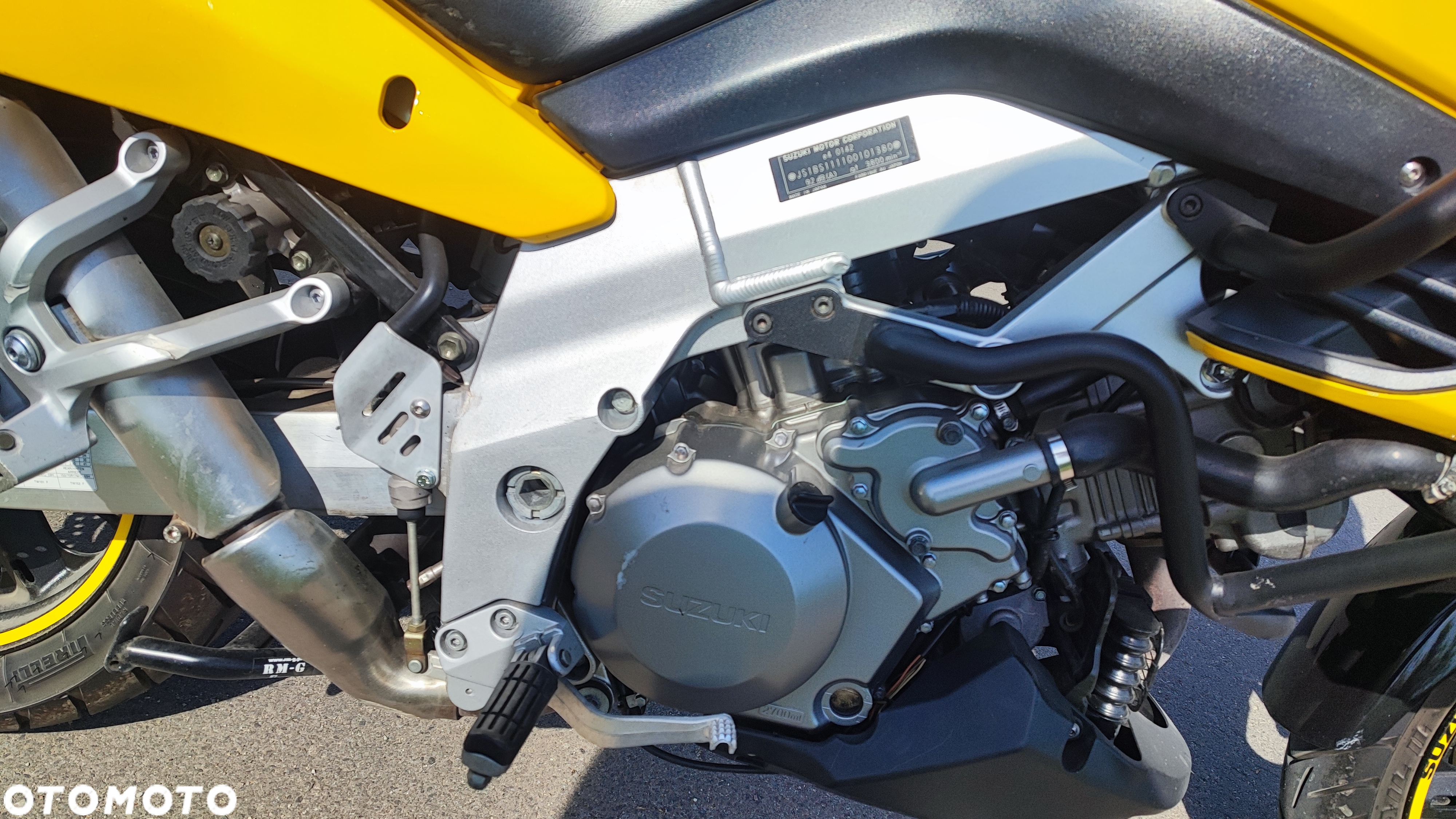 Suzuki V-STROM - 6