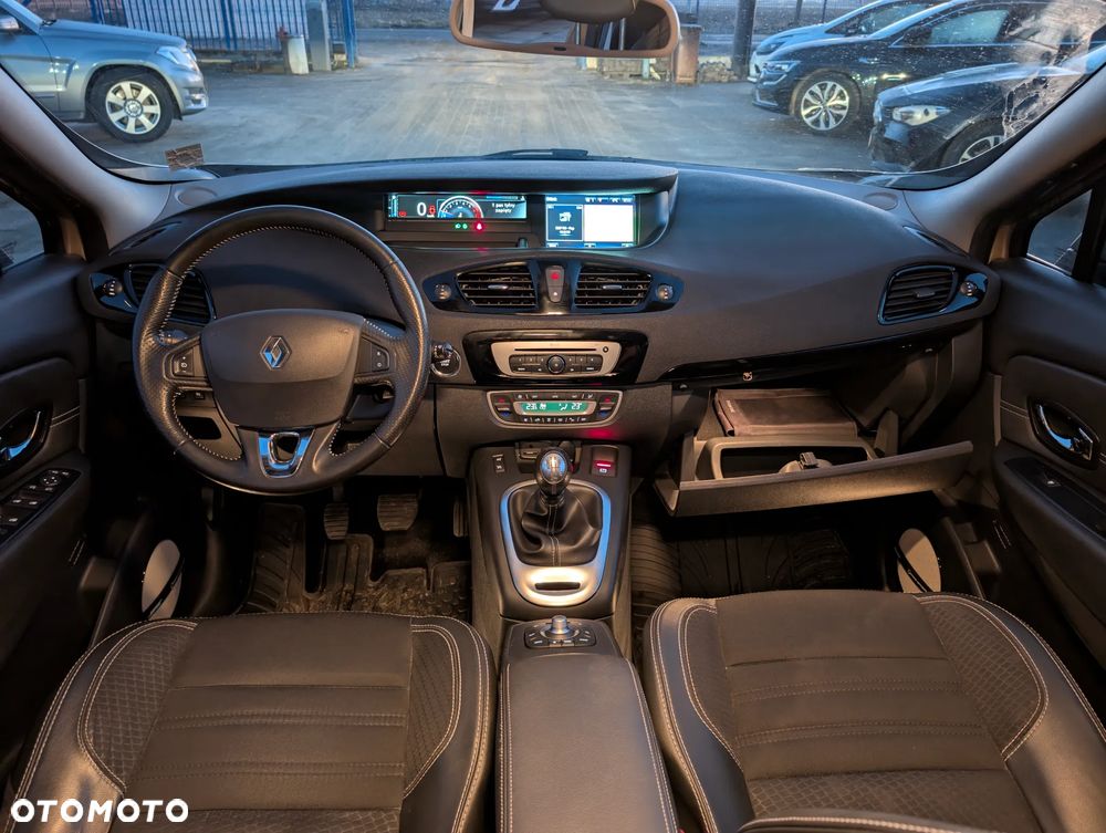 Renault Scenic ENERGY TCe 115 S&S Bose Edition - 17