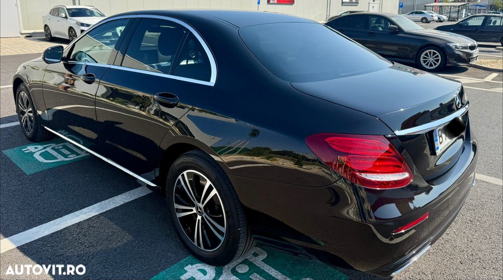 Mercedes-Benz E - 4
