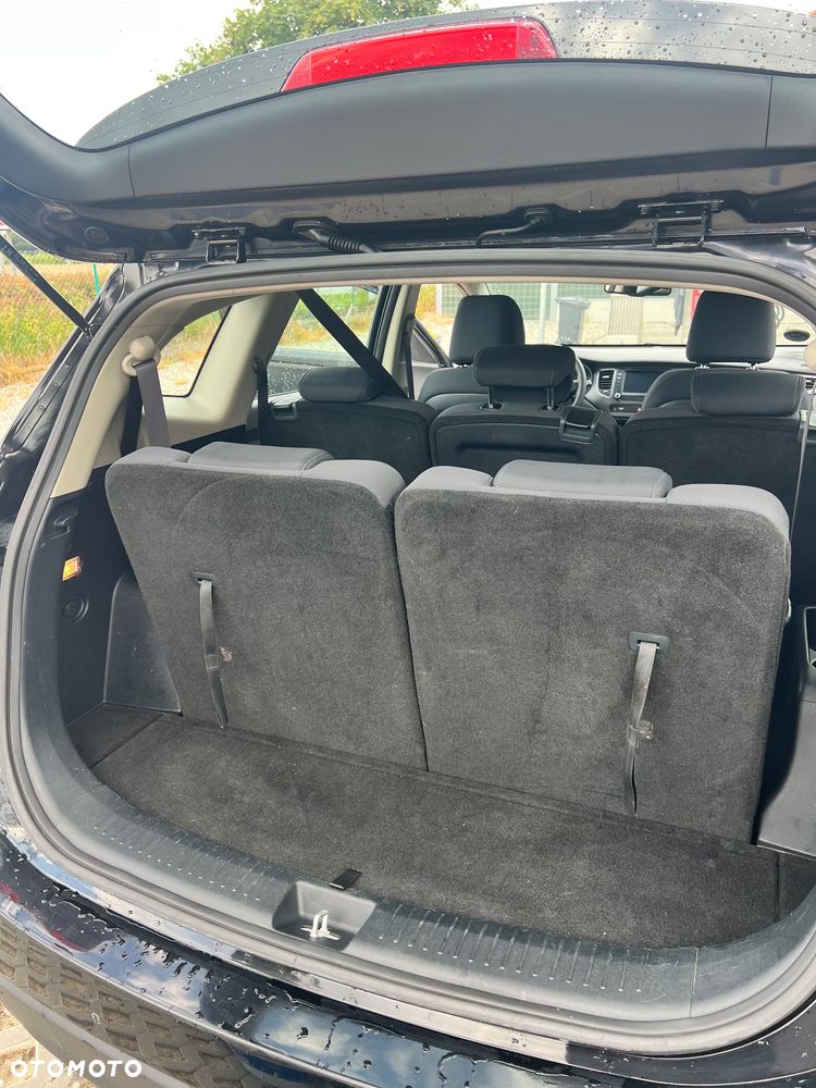 Kia Carens 1.6 GDI L 7os EU6 - 20