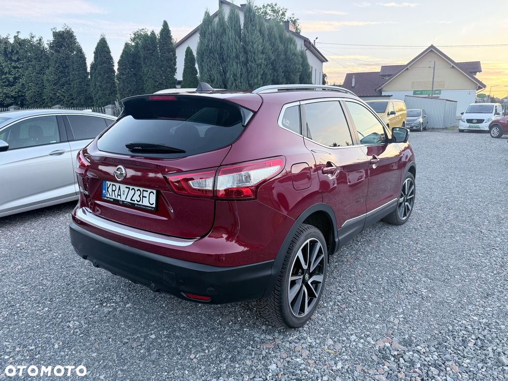 Nissan Qashqai 1.6 dCi Tekna S&S - 2