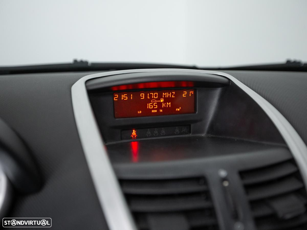 Peugeot 207 - 11
