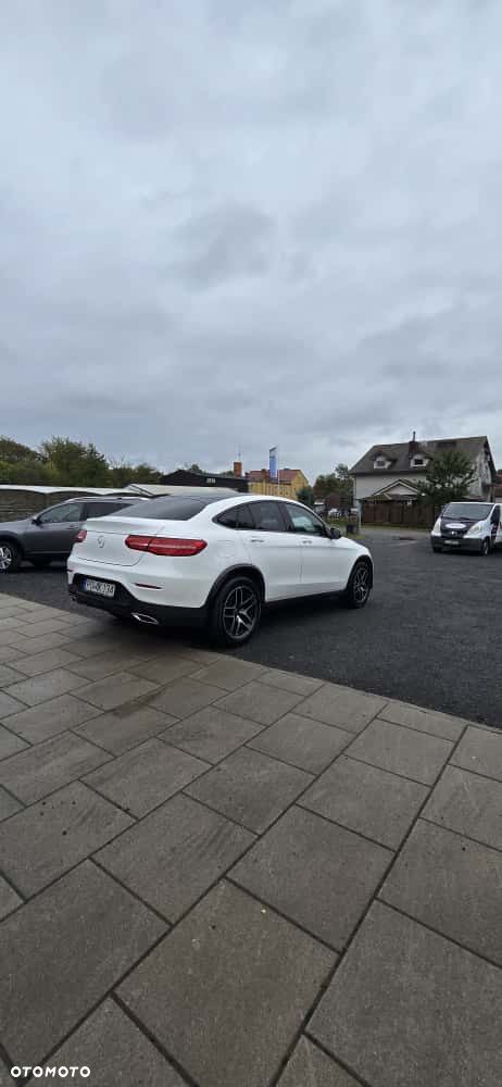 Mercedes-Benz GLC 220 d 4-Matic - 9
