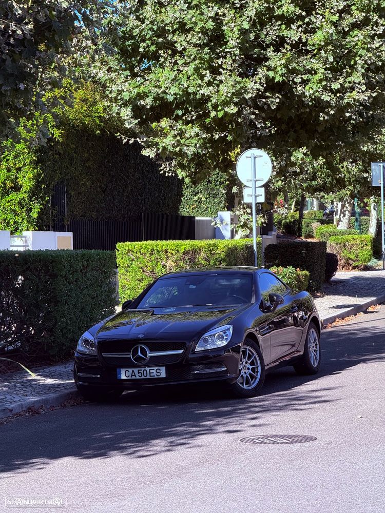 Mercedes-Benz SLK 200 (BlueEFFICIENCY) 7G-TRONIC — fotografia 25