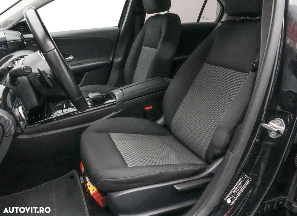 Mercedes-Benz A 180 d 8G-DCT Advanced Progressive - 13