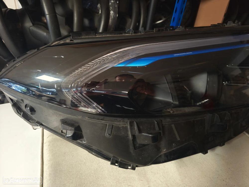 Farol direito led performance EQA EQB W243 - 2