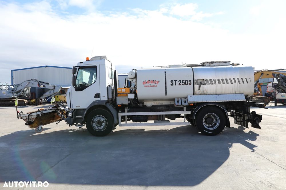 Renault Midlum  220 DCI - 8