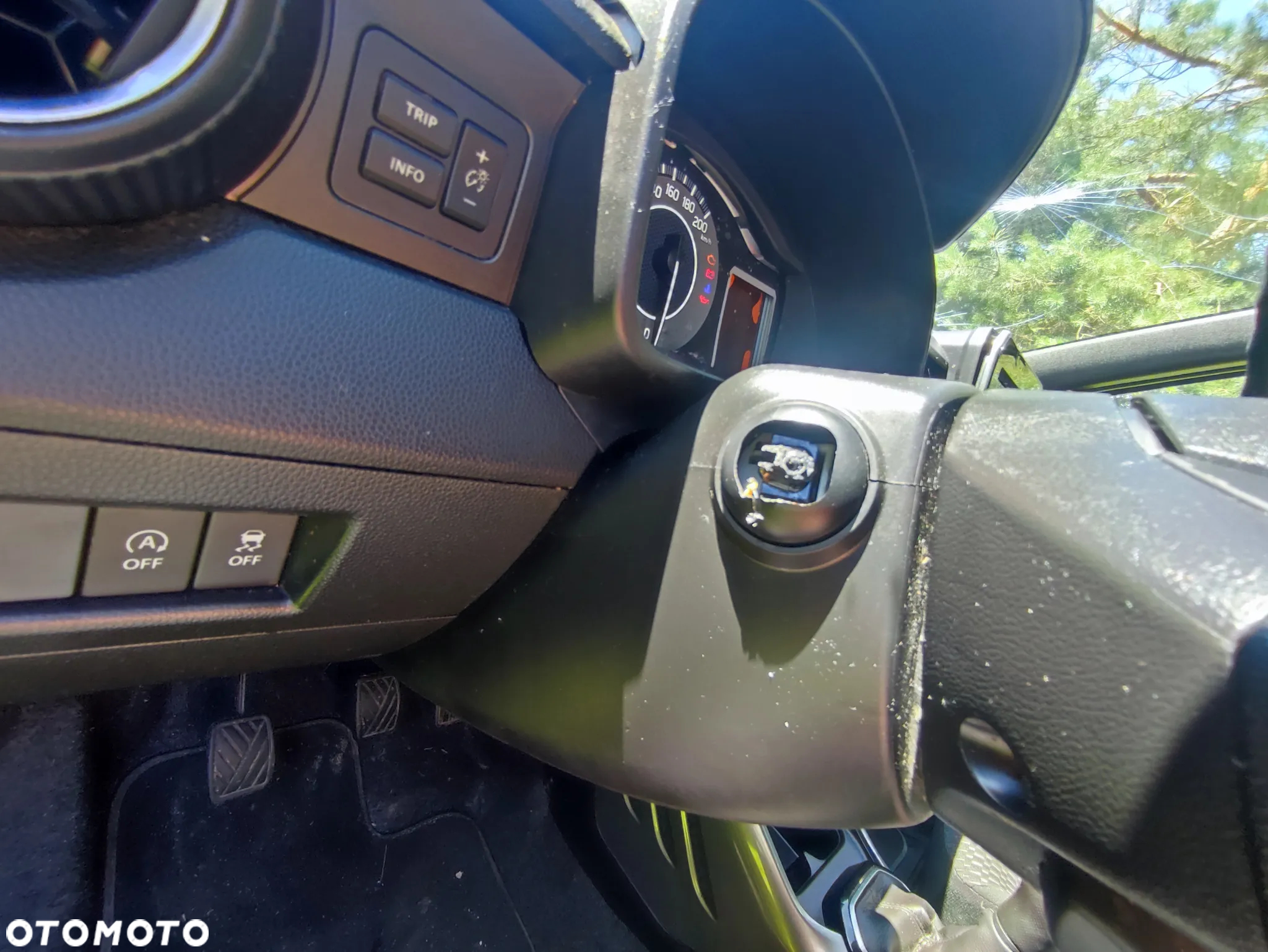 Suzuki Ignis 1.2 SHVS Comfort Plus - 22