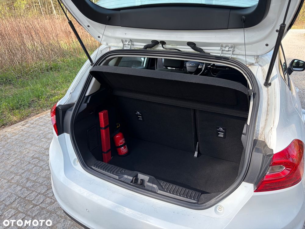 Ford Fiesta 1.1 Titanium - 27