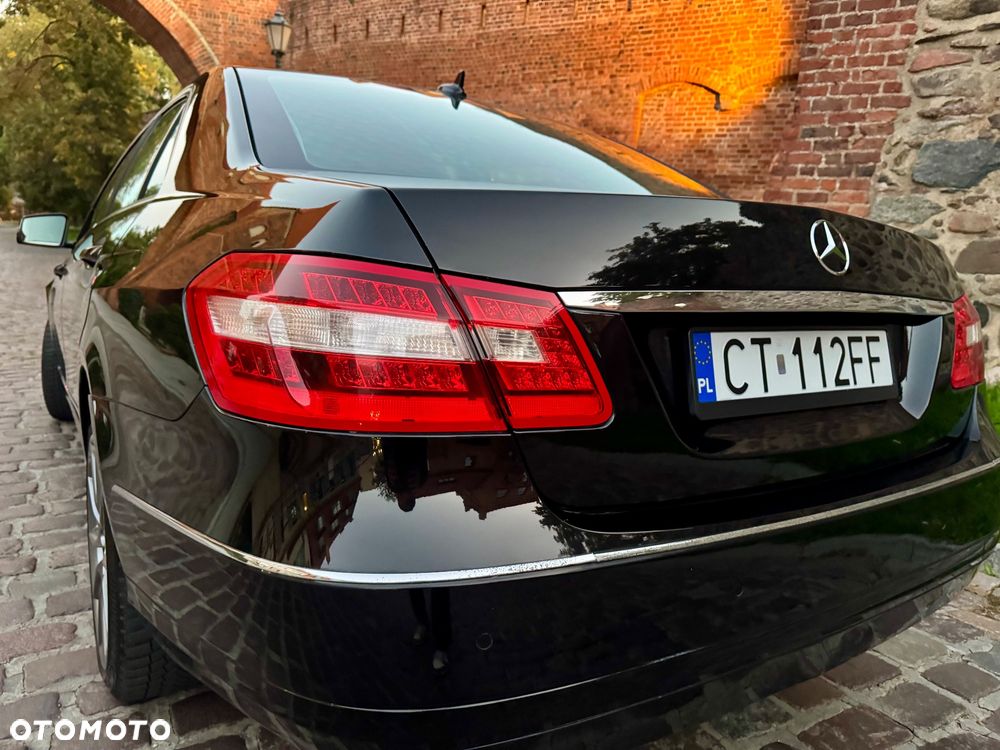 Mercedes-Benz Klasa E - 15