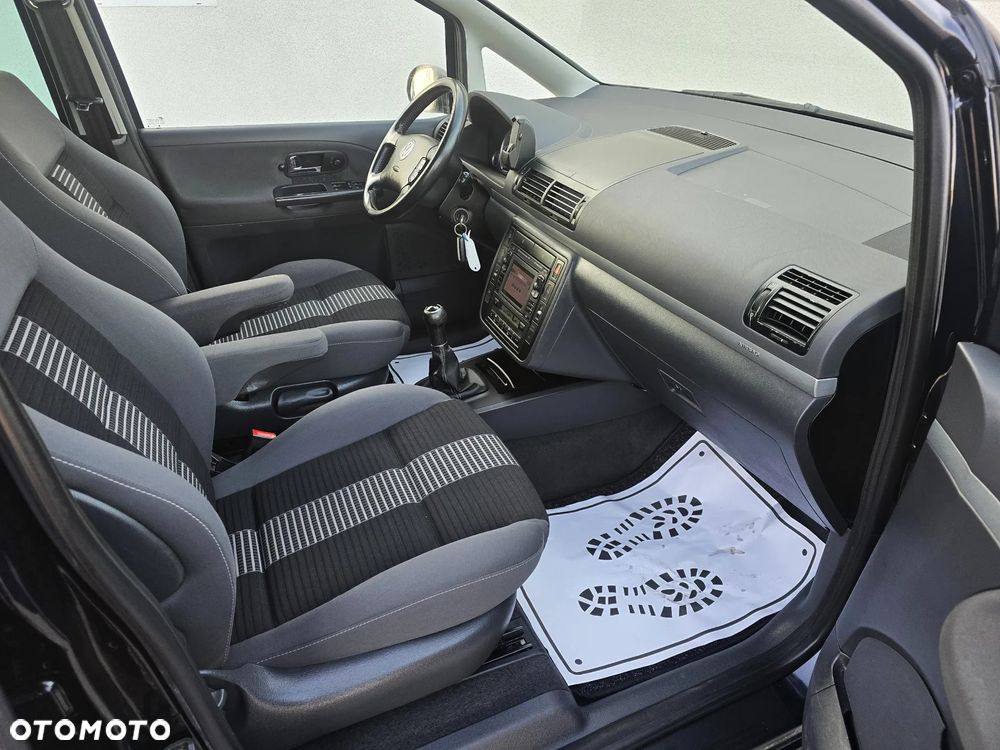 Volkswagen Sharan 2.0 TDI BlueMotion Technology Comfortline - 9