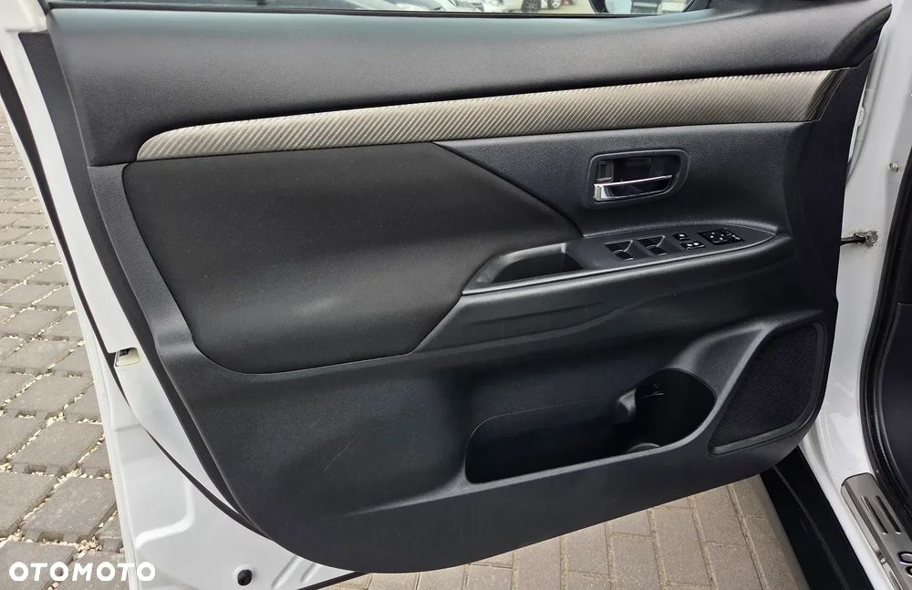 Mitsubishi Outlander 2.0 City Style 2WD - 36